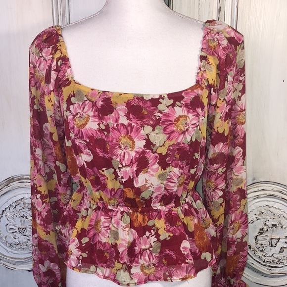 WAYF Beautiful Multi Color Sheer Square Neck Long Puff Sleeve Blouse Size XS - Picture 4 of 10